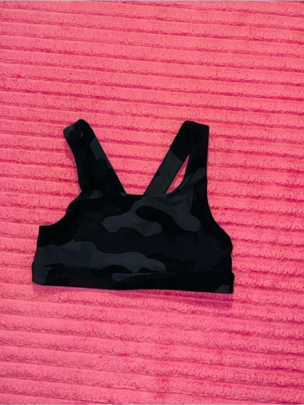 Old Navy Black and Gray Camo Sports Bra